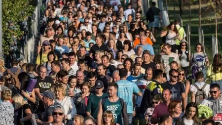 Әлем халқының саны 8 миллиардқа жетті