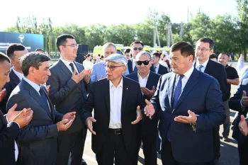 ҚЫЗЫЛОРДАДА МЕДИЦИНА МЕКЕМЕЛЕРІНЕ 50 ЖАҢА КӨЛІК ТАБЫСТАЛДЫ