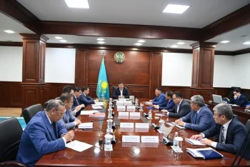 ЗАҢСЫЗ ЖОЛАУШЫЛАР ТАСЫМАЛЫНА ҚАТЫСТЫ МӘСЕЛЕЛЕР БІРҚАТАР ТАЛҚЫЛАНДЫ