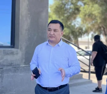 КЕНТ ӘКІМІ САБАЛАҚ САЯЖАЙЫНЫҢ ТҰРҒЫНДАРЫМЕН КЕЗДЕСТІ