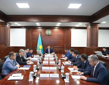 АЙМАҚТЫҢ ЖОСПАРЛАНҒАН ЖҰМЫСТАРЫНЫҢ  МАҢЫЗДЫ  МӘСЕЛЕЛЕРІ ТАЛҚЫЛАНДЫ