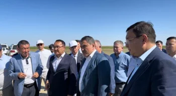 СУ РЕСУРСТАРЫ ЖӘНЕ ИРРИГАЦИЯ МИНИСТРІ СЫР ЕЛІНЕ ЖҰМЫС САПАРЫМЕН КЕЛДІ