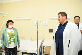 АЙМАҚ БАСШЫСЫ ОНКОЛОГИЯ ОРТАЛЫҒЫНА БАРДЫ