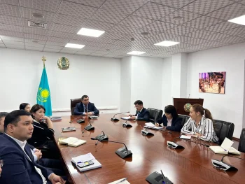 БАСҚАРМА ҚЫЗМЕТКЕРЛЕРІНЕ АРНАЛҒАН ЖИЫН ӨТТІ