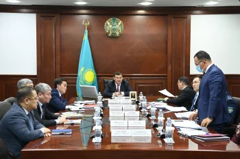 АВИАЦИЯ САЛАСЫН ДАМЫТУ ЖӘНЕ ЦИФРЛАНДЫРУ МӘСЕЛЕСІ ҚАРАЛДЫ