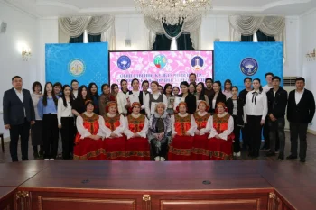 БІРЛІК ПЕН ДОСТЫҚ ЖОЛЫНДА