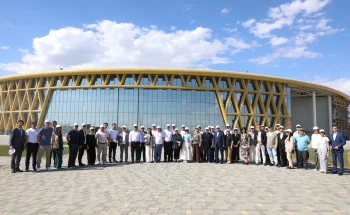 ХАЛЫҚАРАЛЫҚ ФОРУМҒА ҚАТЫСУШЫЛАР ҚЫЗЫЛОРДА  ҚАЛАСЫНДАҒЫ НЫСАНДАРДЫ АРАЛАДЫ