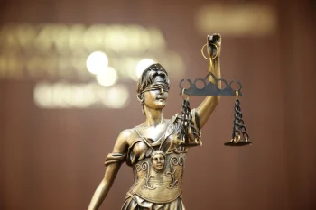 Жалағаш аудандық сотында бір жұмыс күнінде қарыз ақша өндіру туралы 2 талап қою сотқа дейінгі хаттама негізінде тоқтатылды