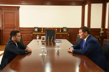 АЙМАҚ БАСШЫСЫ ОЛИМПИАДА  ЖЕҢІМПАЗЫМЕН КЕЗДЕСТІ