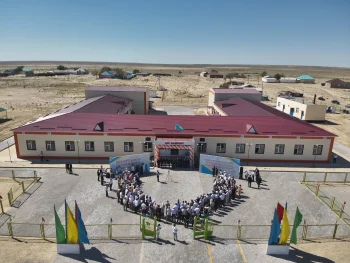 ТОҚАБАЙДАҒЫ 100 ОРЫНДЫҚ МЕКТЕП ПАЙДАЛАНУҒА БЕРІЛДІ