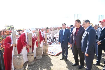 «ДАЛА КҮНІ – 2025»: КҮРІШКЕ АЛҒАШҚЫ ОРАҚ САЛУ РӘСІМІ ӨТТІ