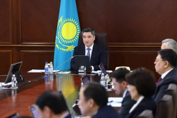 ТУРИЗМДІ ДАМЫТУ МӘСЕЛЕСІ ЖӘНЕ «ҚАЗАҚСТАН БАЛАЛАРЫ» ТҰЖЫРЫМДАМАСЫ ТАЛҚЫЛАНДЫ