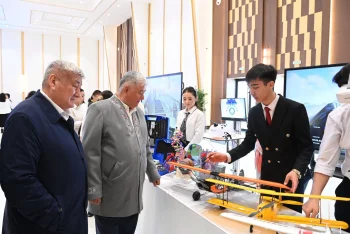 ПАРЛАМЕНТ ДЕПУТАТТАРЫ ҚҰЗЫРЕТТІЛІК ОРТАЛЫҒЫНЫҢ ЖҰМЫСЫН КӨРДІ