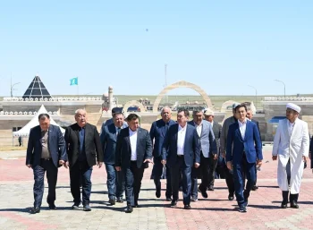 АЙМАҚ БАСШЫСЫ ЕЛ АҒАЛАРЫМЕН КЕЗДЕСТІ