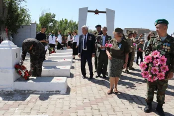 ⚜️Қызылордада Ұлы Жеңіс батырларын еске алуға арналған митинг өтті